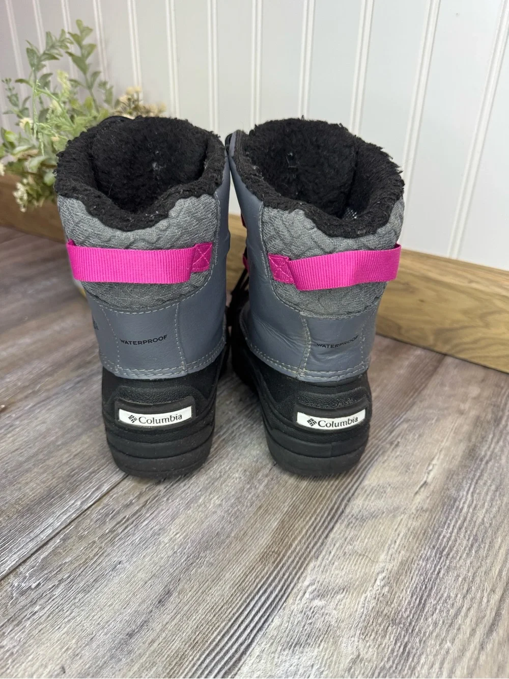 Columbia Girls Bugaboot Celsius Waterproof Thermal Bungee No Tie Snow Boot 11